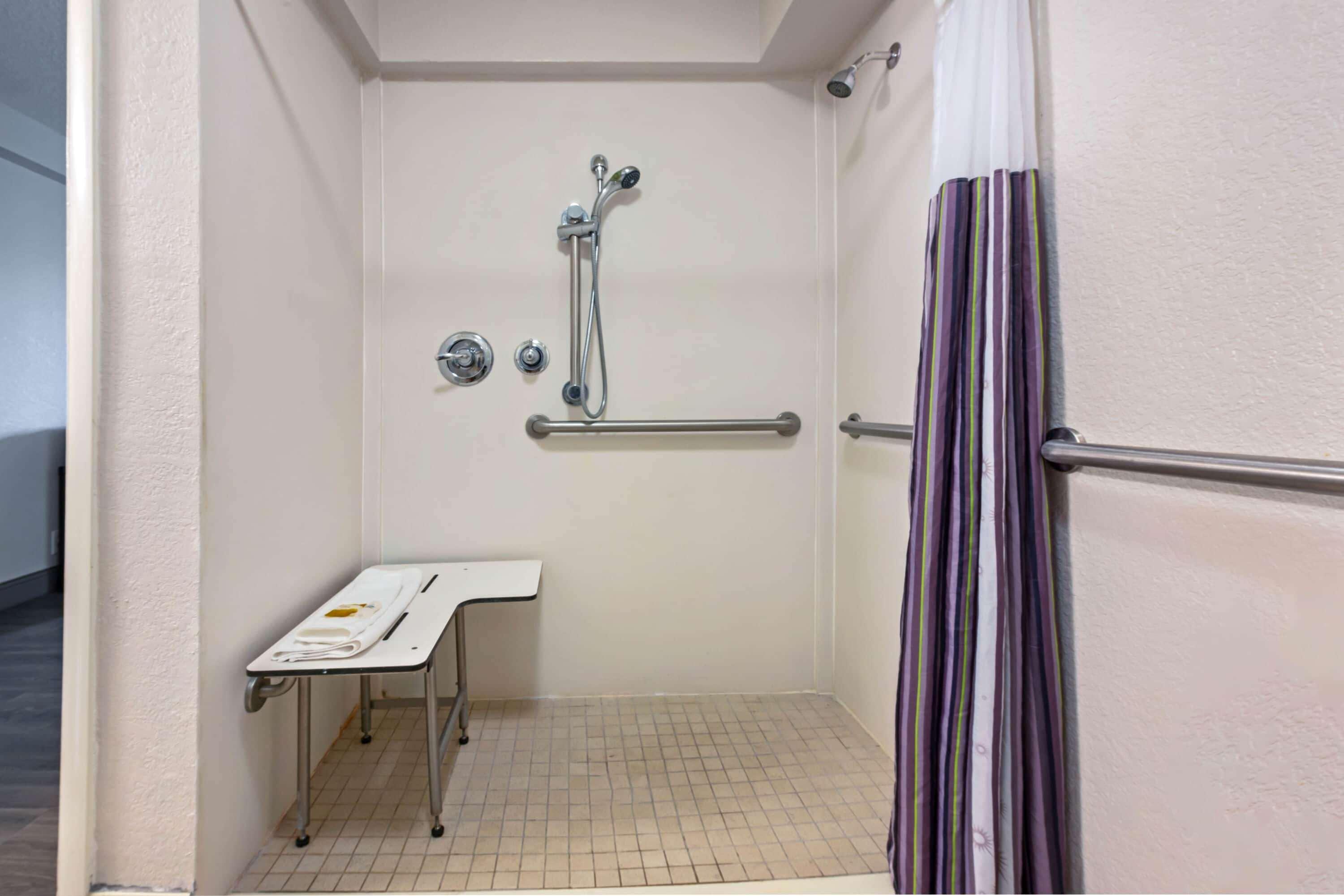 La Quinta Inn By Wyndham West Palm Beach - Florida Turnpike Century Village  Exteriör bild