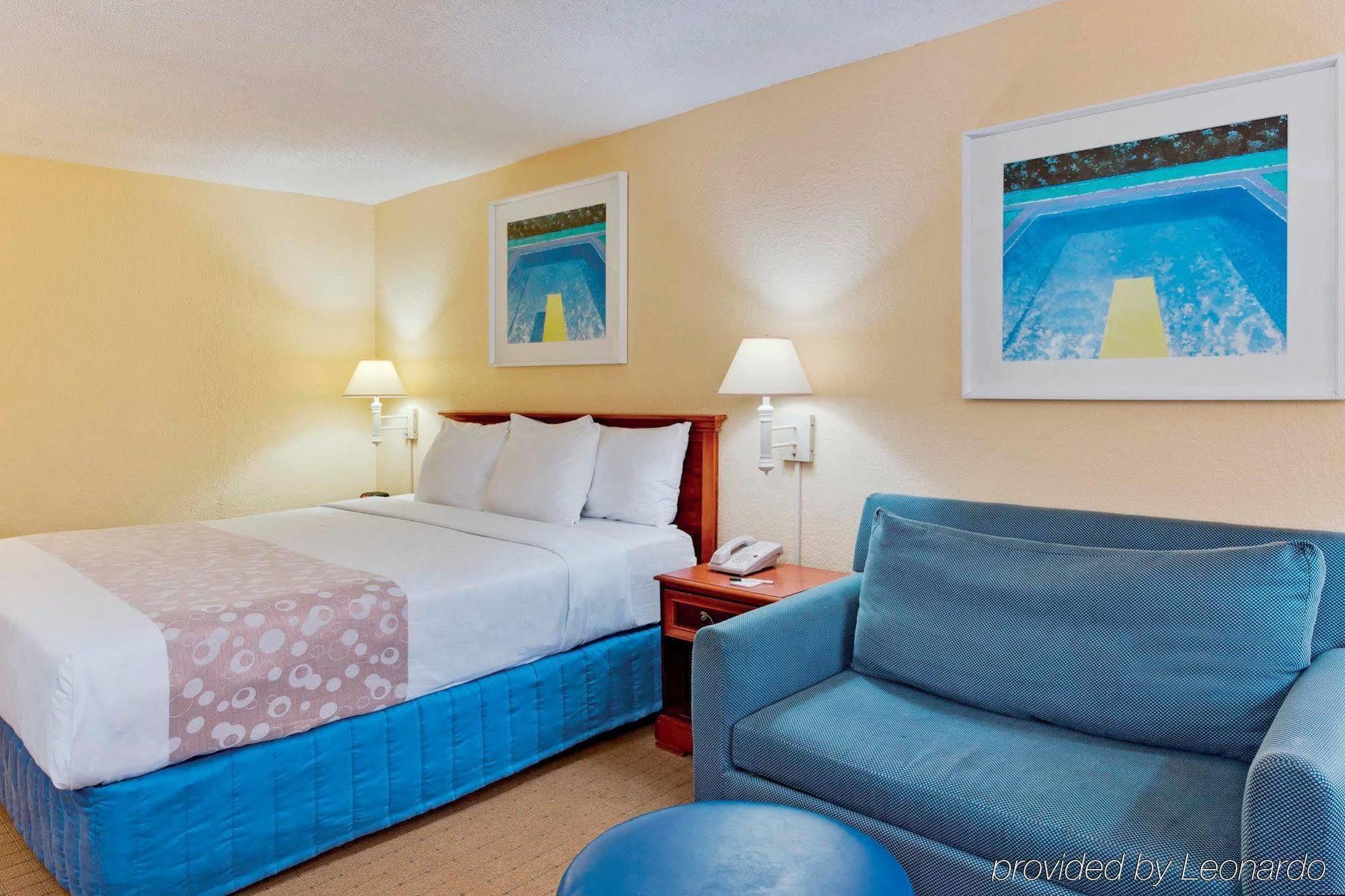 La Quinta Inn By Wyndham West Palm Beach - Florida Turnpike Century Village  Exteriör bild