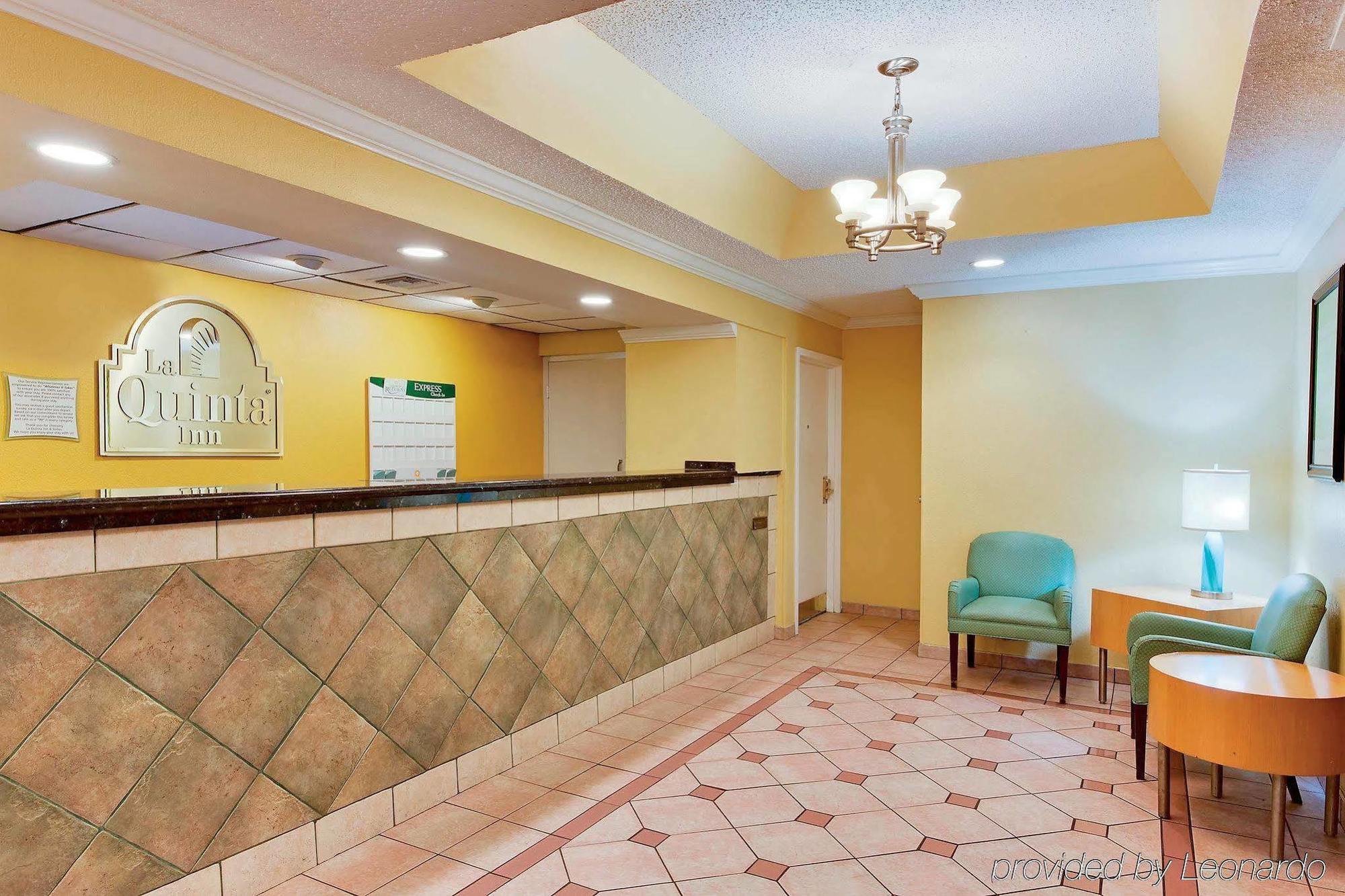 La Quinta Inn By Wyndham West Palm Beach - Florida Turnpike Century Village  Exteriör bild